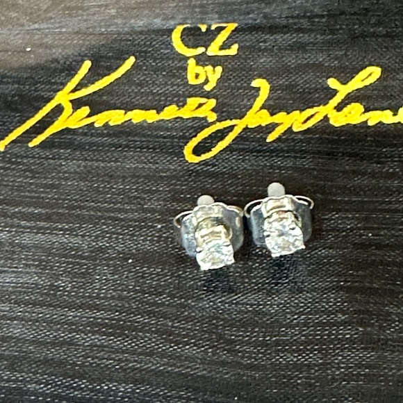 CZ by Kenneth Jay Lane Classic Stud Earrings - Picture 1 of 5